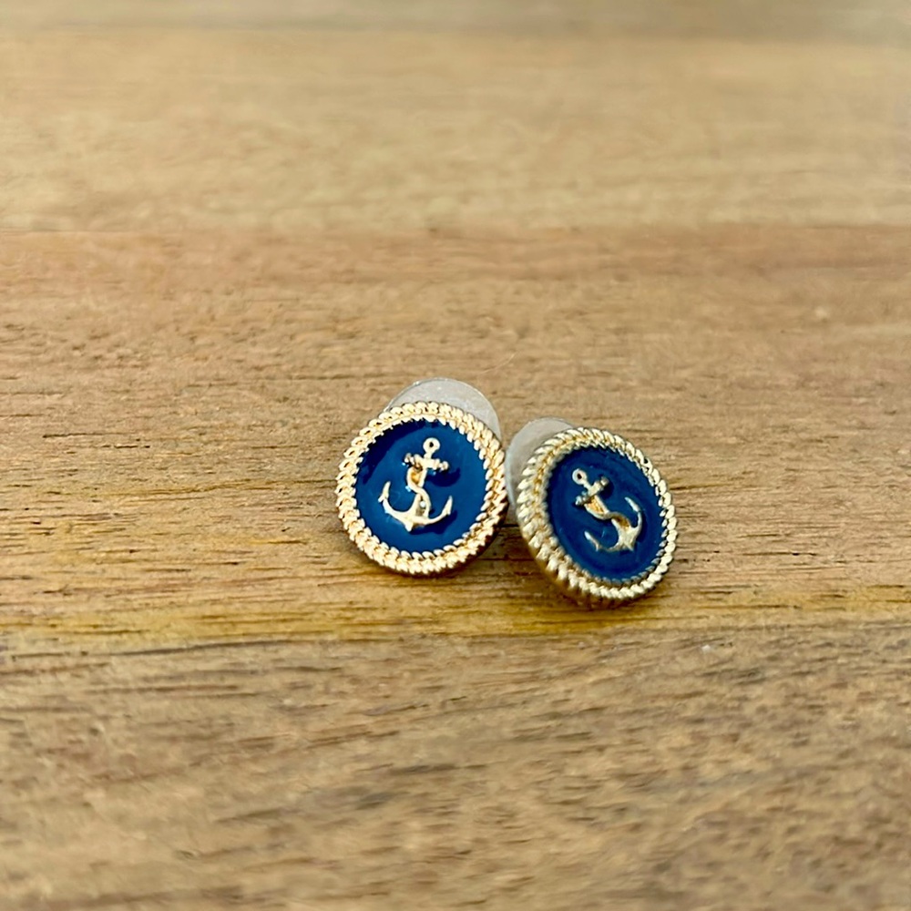 Boutique Anchor Stud Earrings